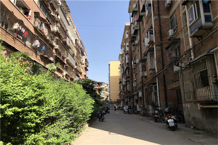 城北富景园3室2厅1卫49.6万92m2出售